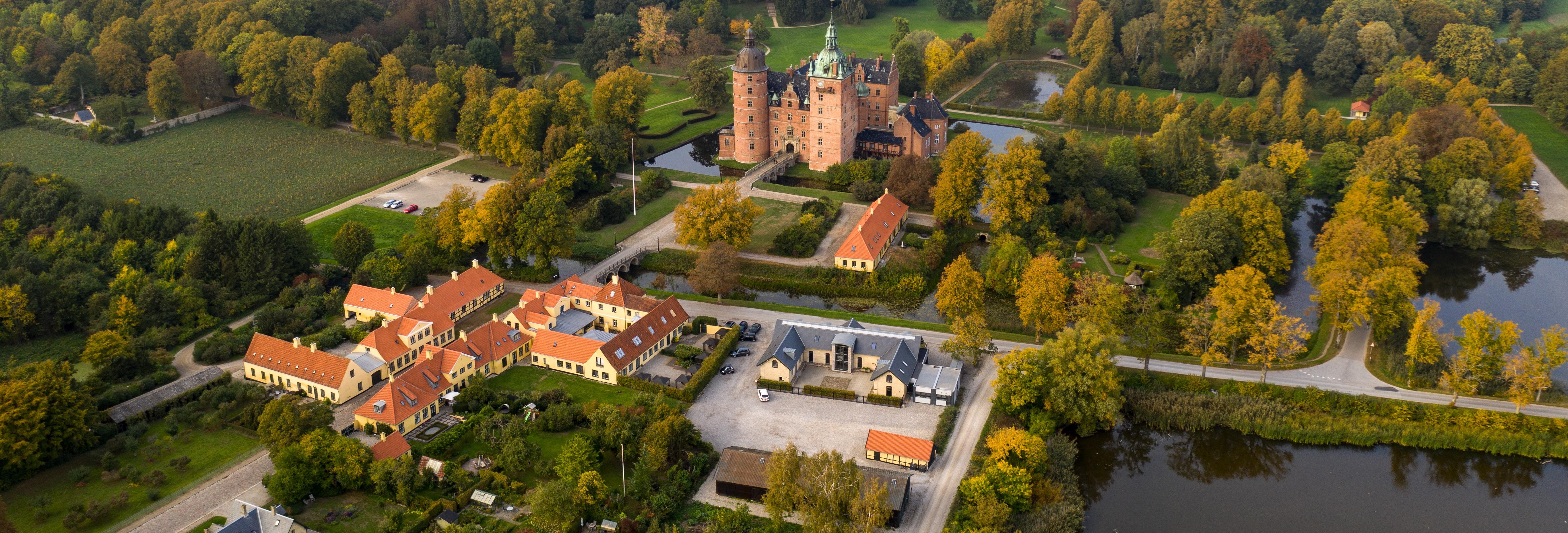 Bag om virksomheden - Vallø Stift